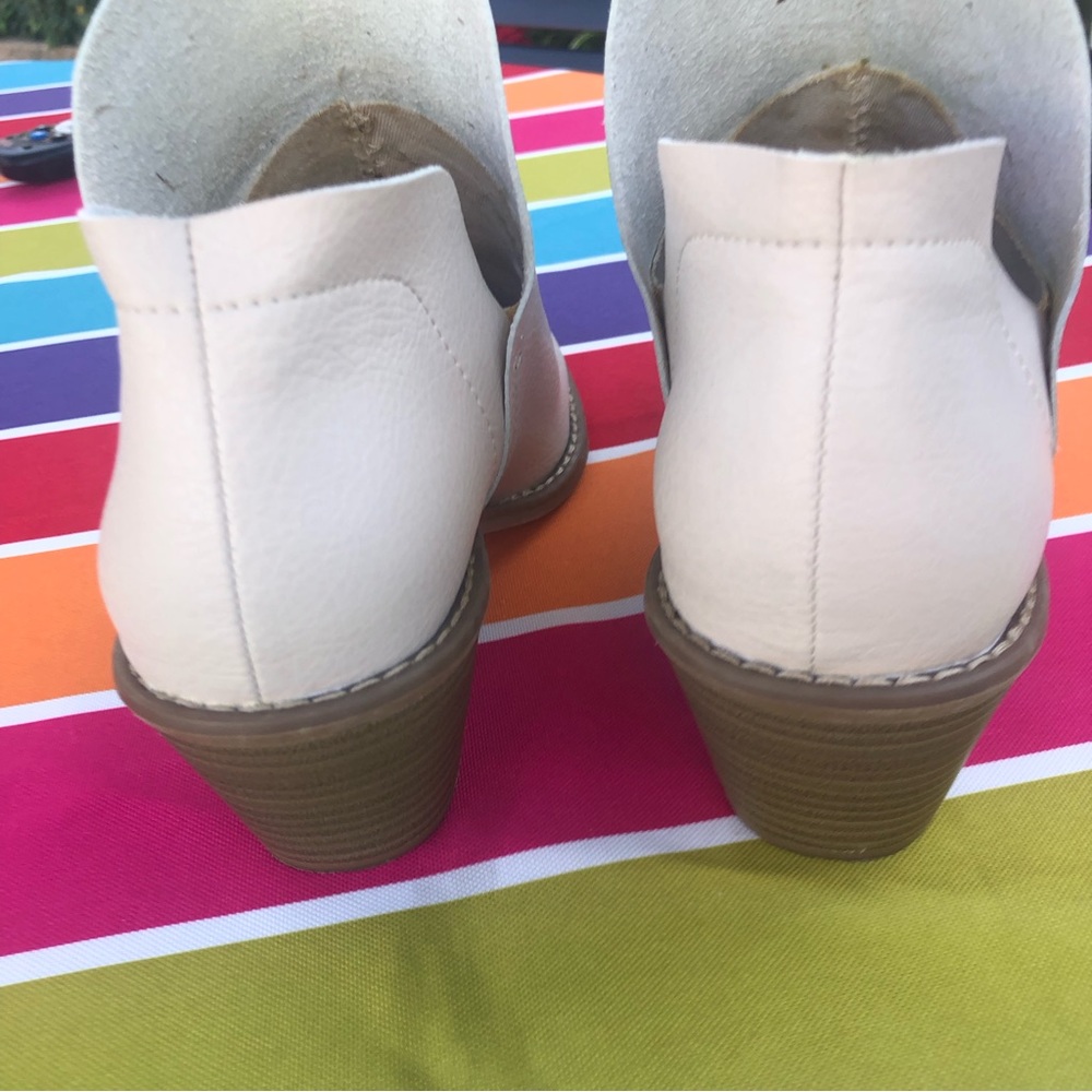 Cream Color Booties❗️ - Picture 4 of 6